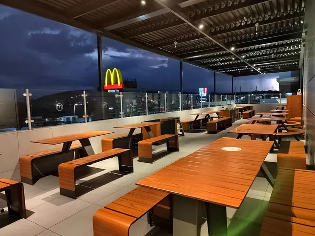 McDonald's Dowerglen