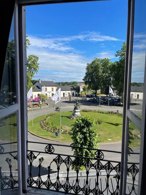 Le Central Hôtel-Restaurant