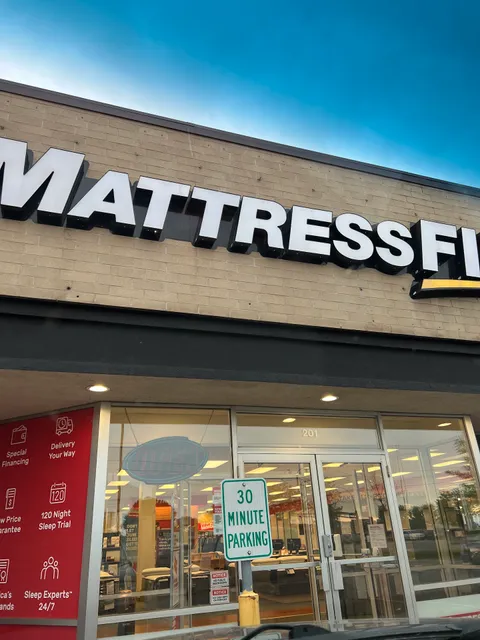 Mattress Firm Clearance Center Cedar Avenue