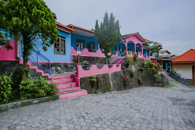 SPOT ON 90100 Hotel Kediri Bandungan