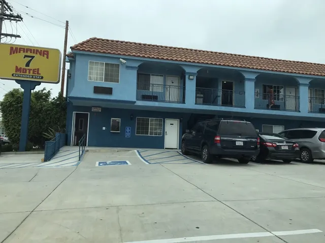 Marina Seven Motel