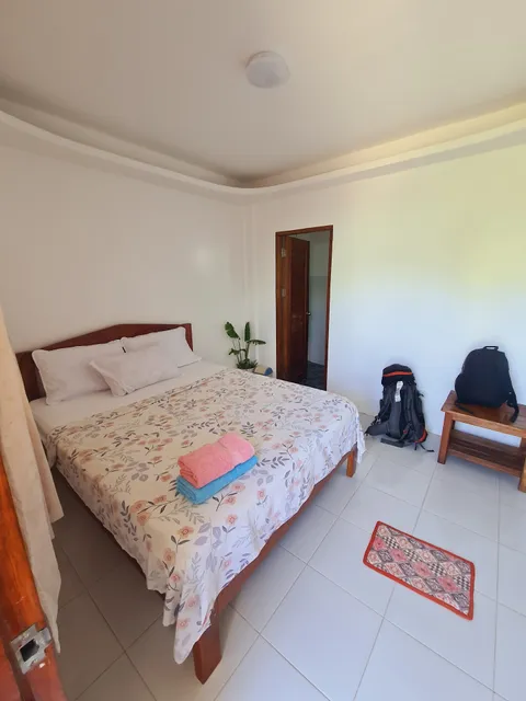 Vincent Lloyd Guest House