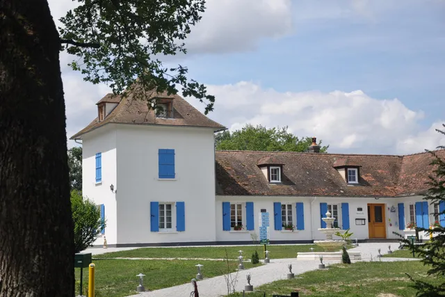 Logis Hôtel la Maison du Lac