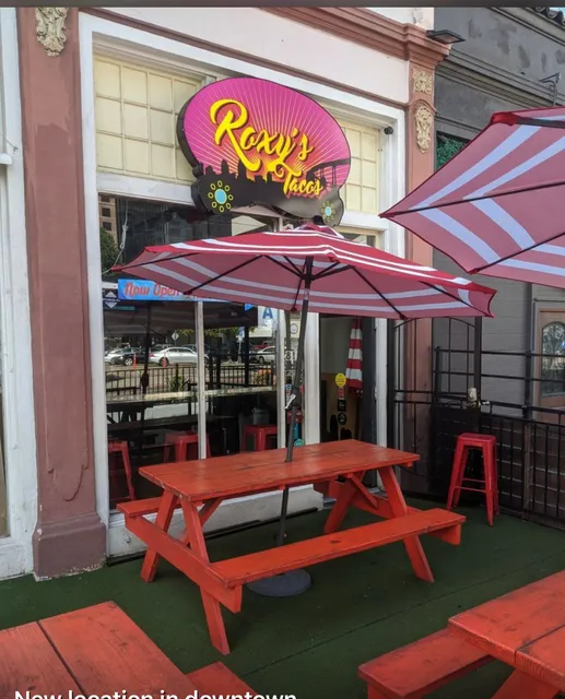 Roxy’s Tacos