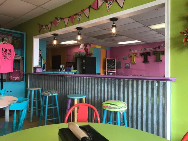 Trailer Trash Treatz