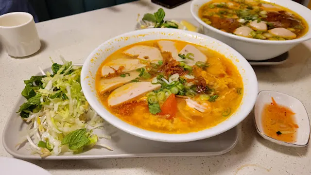 PHO H&P NOODLE HOUSE