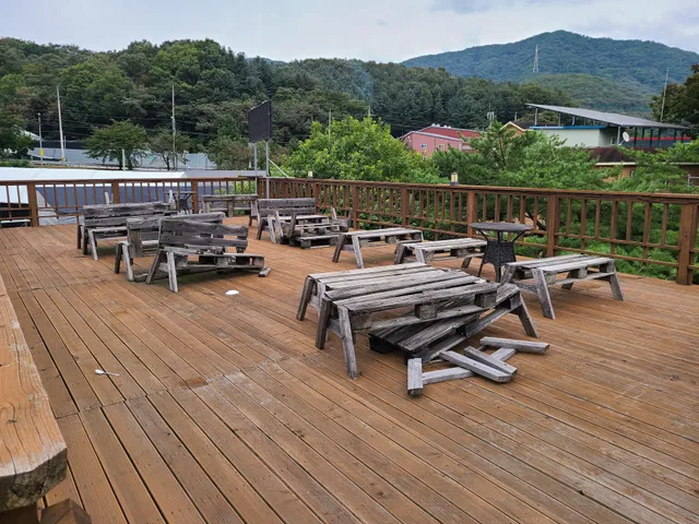 Bluestar Camping Cafe & Kitchen