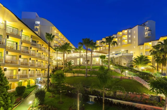 Hotel Iz Flower Side Beach