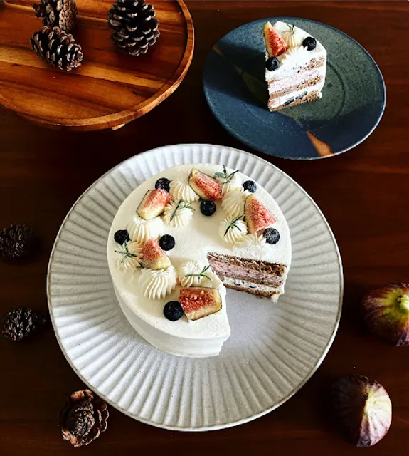 挑食的茄子米戚風甜點店（夏季為預約制，詳IG.FB）