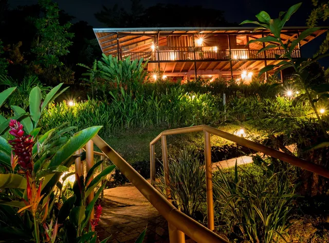 Finca Luna Nueva Lodge