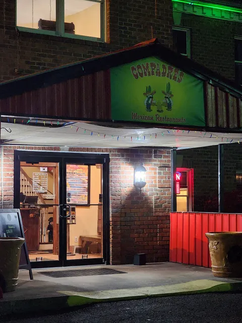 Compadres Mexican Restaurant