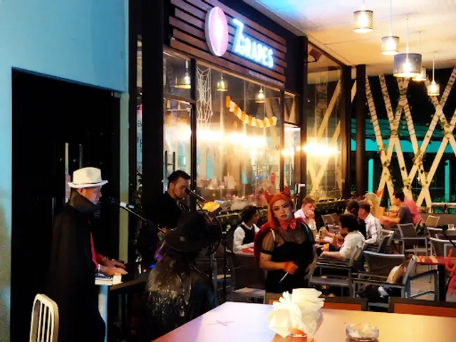 7at7 PPS Fusion Cafe