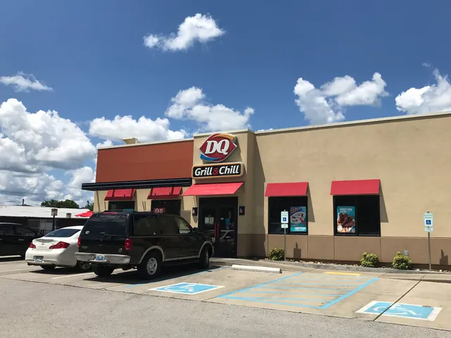 Dairy Queen Grill & Chill