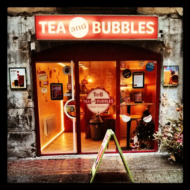 Tea and Bubbles