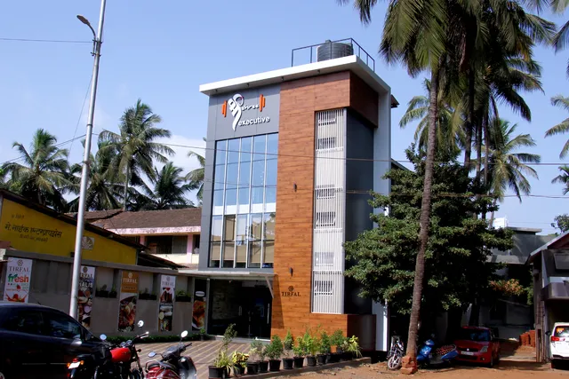 HOTEL SHREE EXECUTIVE