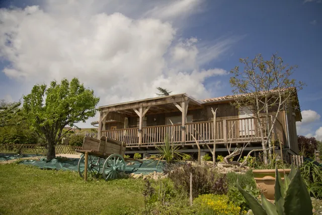 Gîte 3 étoiles Les Bourdettes à AUVILLAR (82)