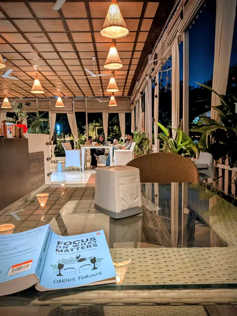 Bakeyard The Garden Cafe