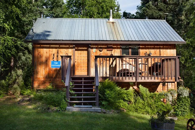 A Taste of Alaska Lodge