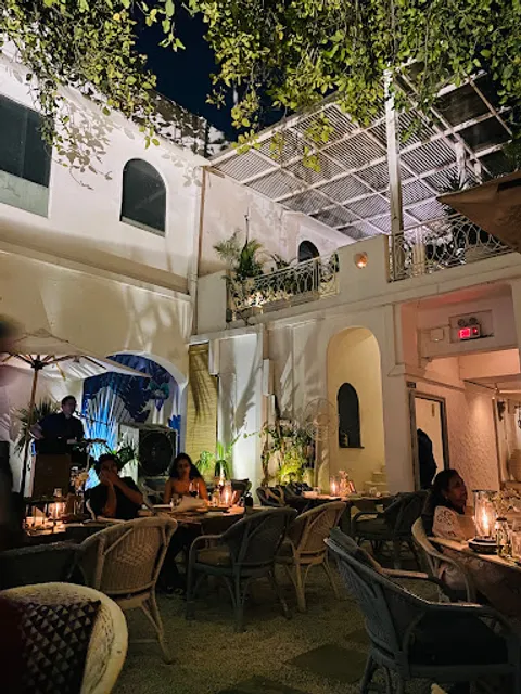 Olive bar and restaurant