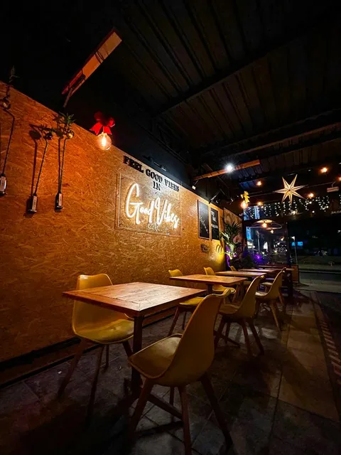 Good Vibes - cocktail bar and restaurant