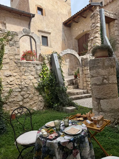 Palazzo Pirro - Dimora Storica