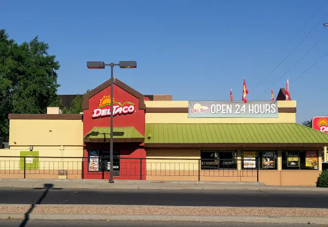 Del Taco