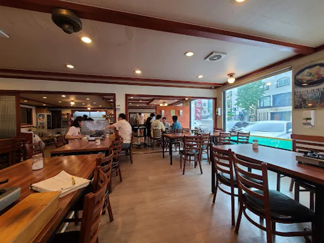 Geumgangsan Samgyetang