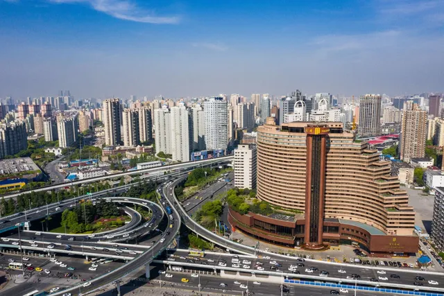 华亭宾馆美食店