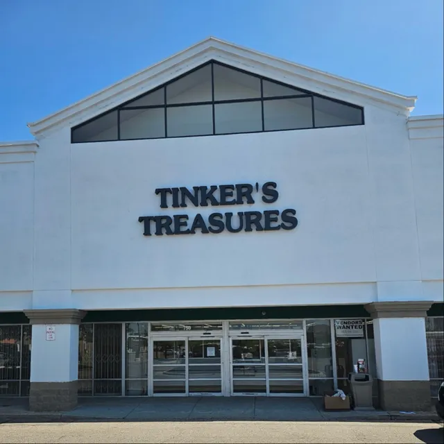 Tinker’s Treasures Antique Mall