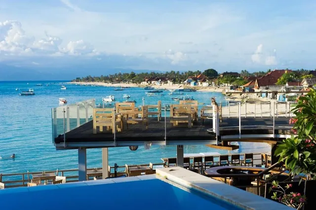 Mojosurf Camp Surf School Nusa Lembongan