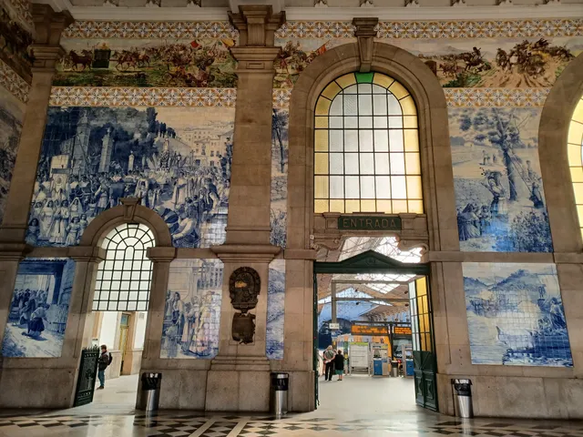São Bento station