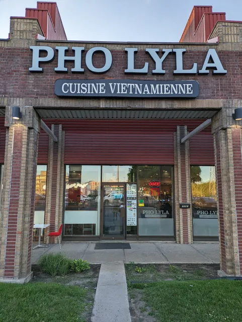 Pho Lyla