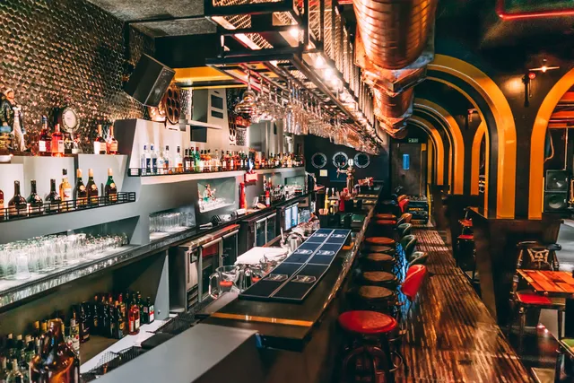 Lower Deck Bar & Nightclub