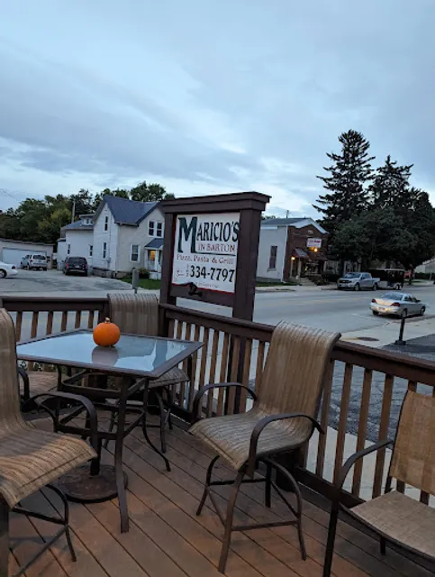 Maricio's In Barton