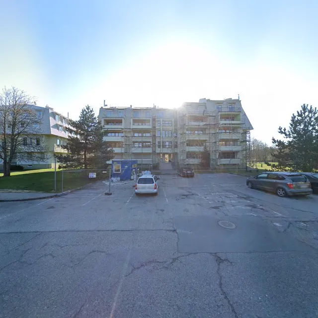 Kristina Apartments - Brick