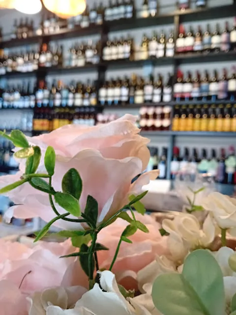 Terra Rossa Winebar wine&food