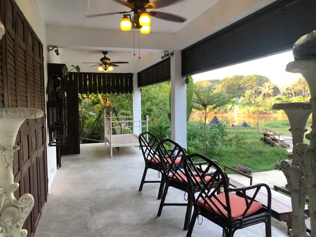 ชมปรางค์ Chomprang