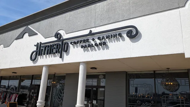 Green Meadows Shopping Center