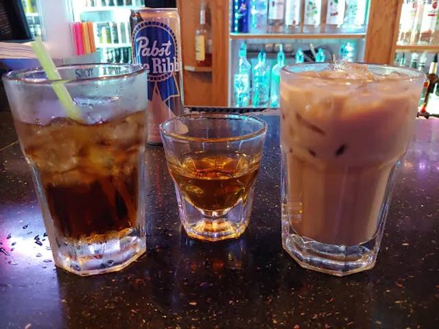 Sledster's Food & Brew