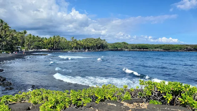 Punaluu Black Sand Beach