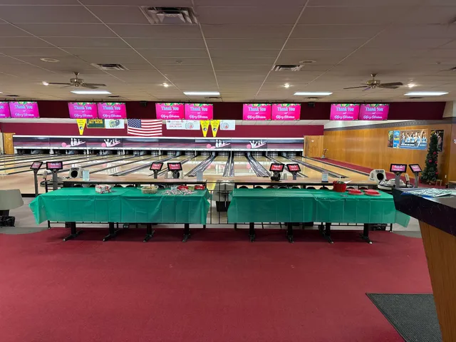 Colonial Lanes