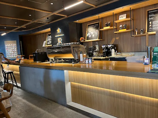 Starbucks Coffee - Shapo Funabashi South Building