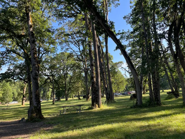 Oak Grove, Champoeg State Park