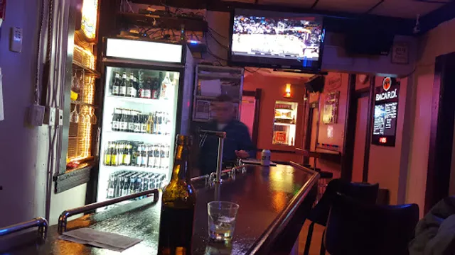 Ed & Jean's Tavern