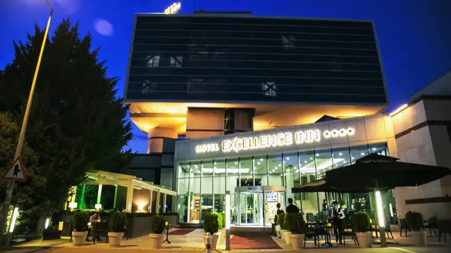 Hotel Excellence Inn