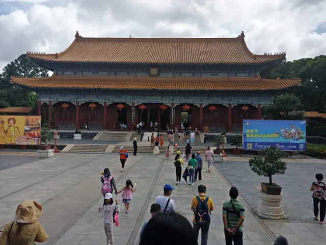 Xiangmihu Culture Square