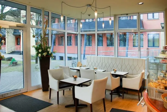 ZANDER GmbH bakery and cafes