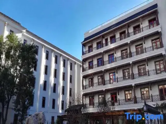 Beijing GuanTong JianHui Hotel Building B