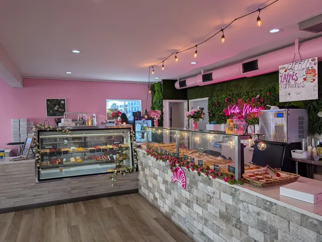 Voilà-Merci French Bakery