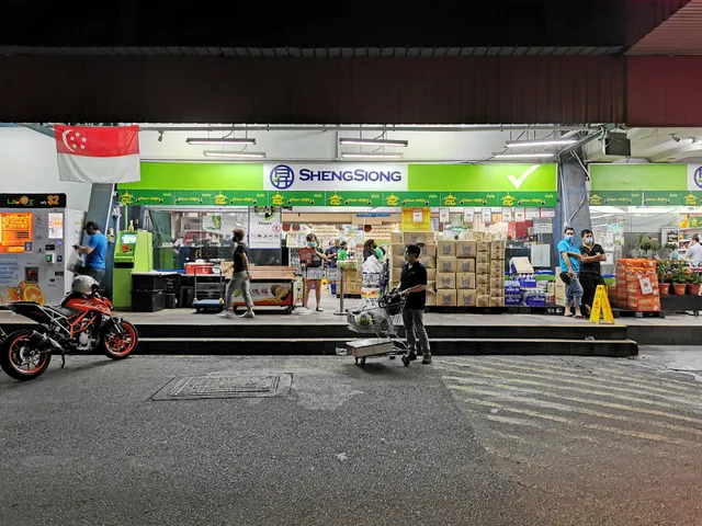Sheng Siong Supermarket